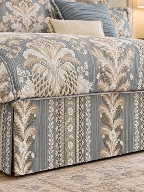 J Queen BEDSKIRT Crystal Palace King Size with 15" Drop, Split Corners NEW